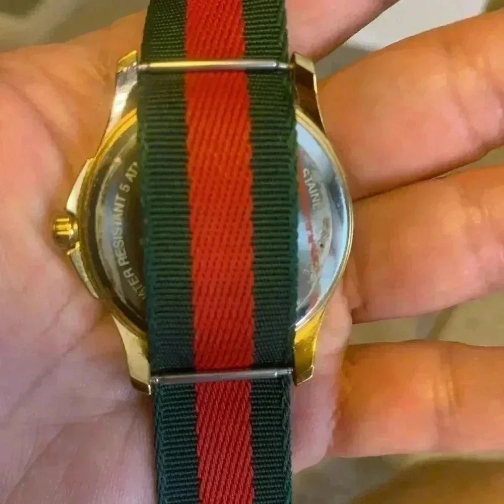 Gucci Watch - Picture 11 of 13